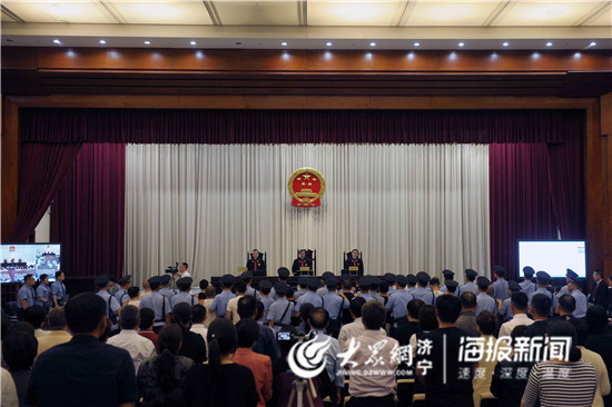 閆現(xiàn)攀的最新成就與風(fēng)采展示