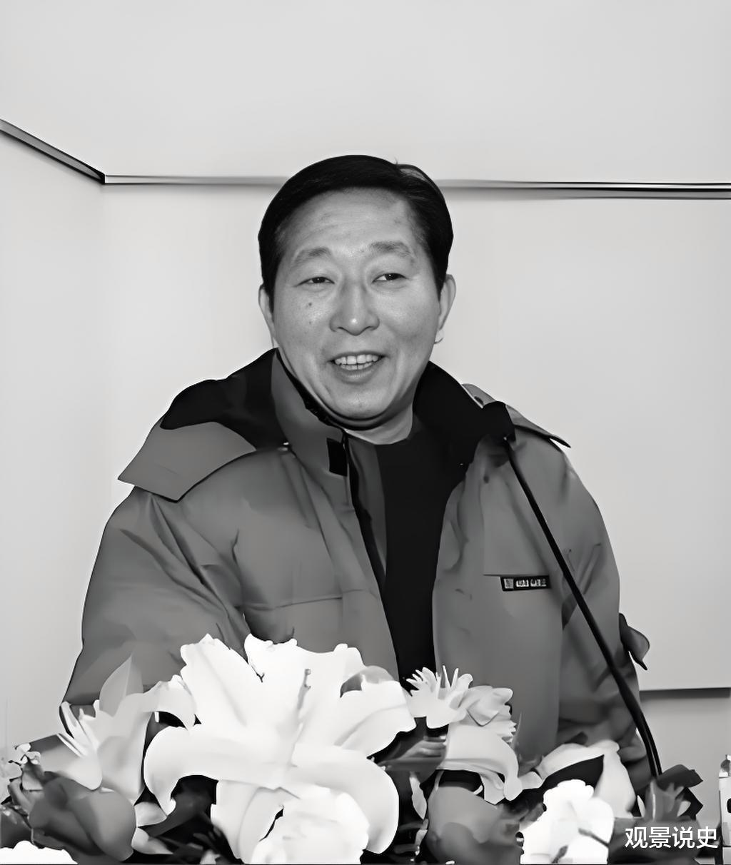 杜鳳臣最新動(dòng)態(tài)揭秘，探尋未知面紗下的未來方向