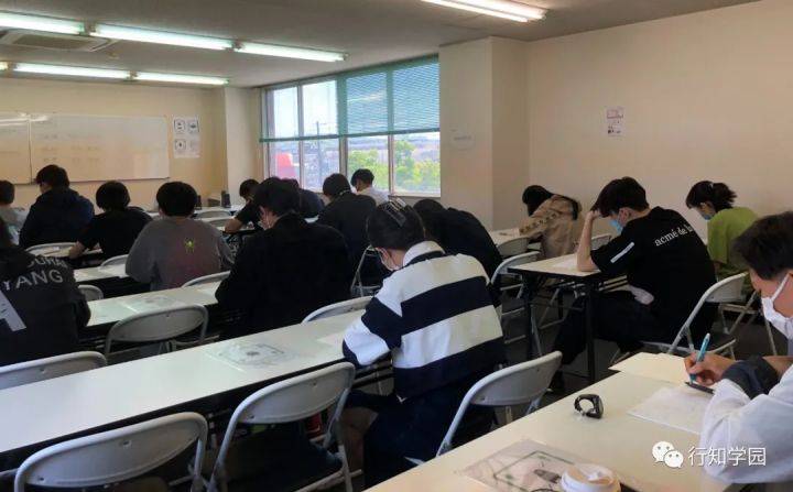 澳門一碼一肖一恃一中356期,089期9-15-20-36-21-23T：14