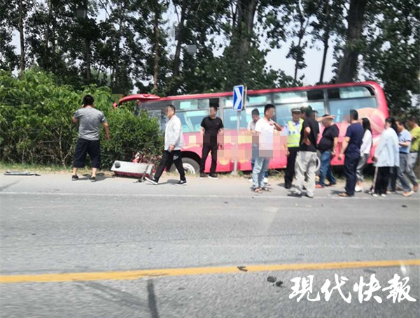 寶應(yīng)昨日晨車禍最新情況更新