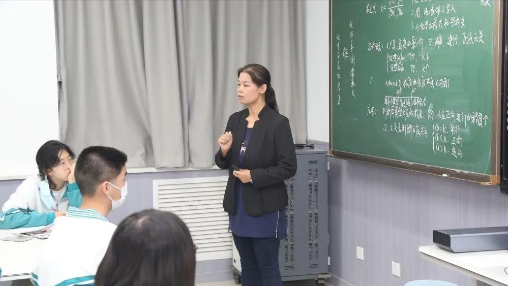 昌平區(qū)教育局推動(dòng)教育改革，助力學(xué)生全面發(fā)展最新新聞曝光