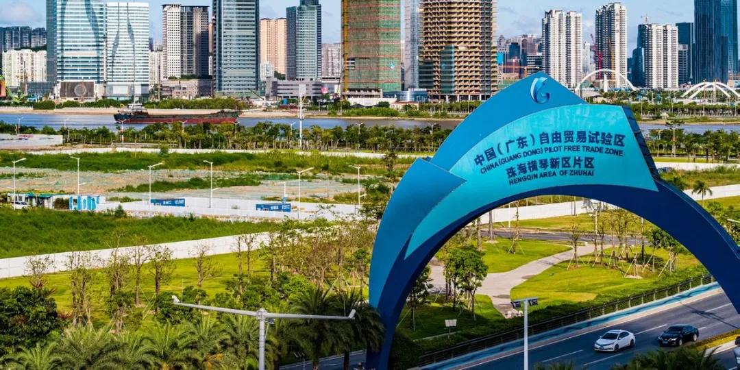 2025新澳門正版免費掛牌精選解析、落實與策略