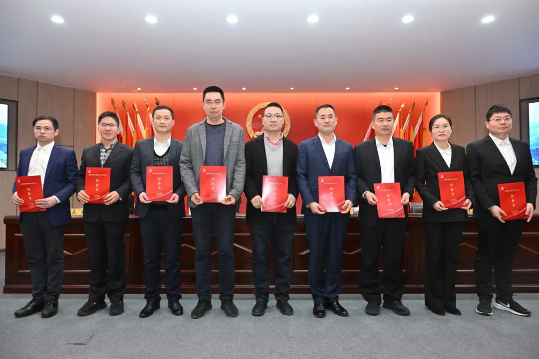 所前鎮(zhèn)最新領(lǐng)導(dǎo)團隊引領(lǐng)未來，共筑發(fā)展新篇章