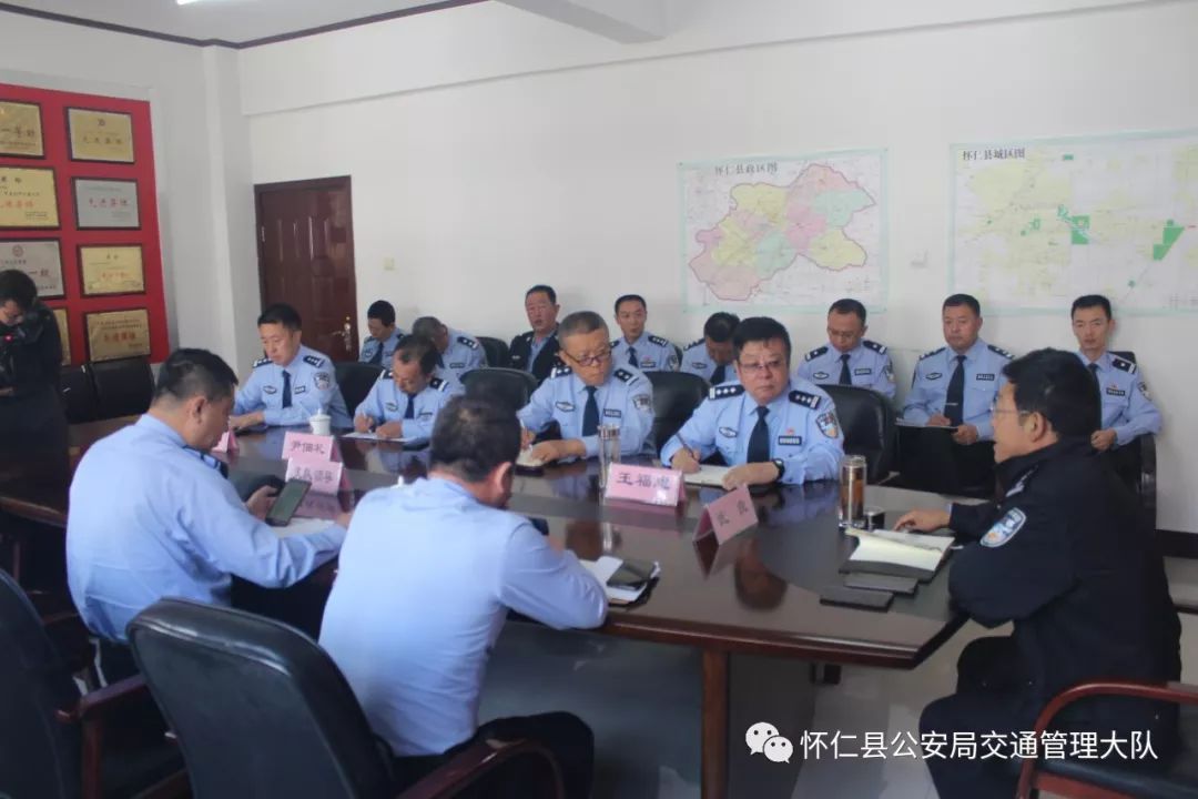 懷仁縣公安局新任領(lǐng)導(dǎo)團隊引領(lǐng)公安事業(yè)邁上新臺階