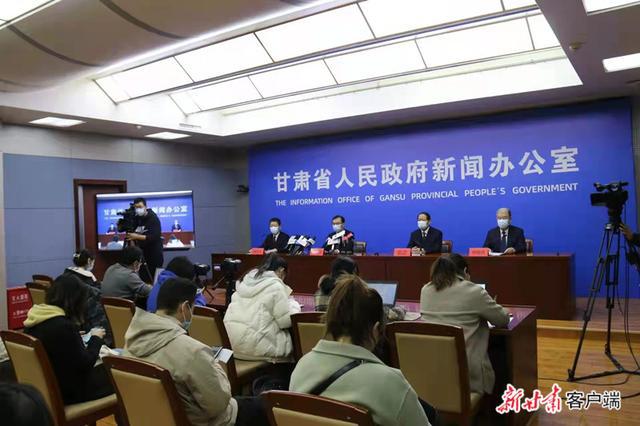 濠江論壇免費(fèi)資料111期42-33-12-42-24-23T：35