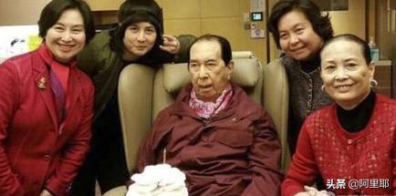 世安白 第3頁