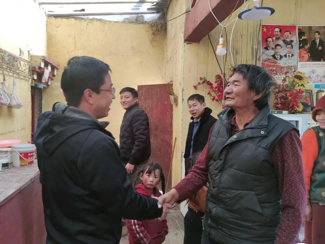 吐那村新任領導引領村莊邁向輝煌未來