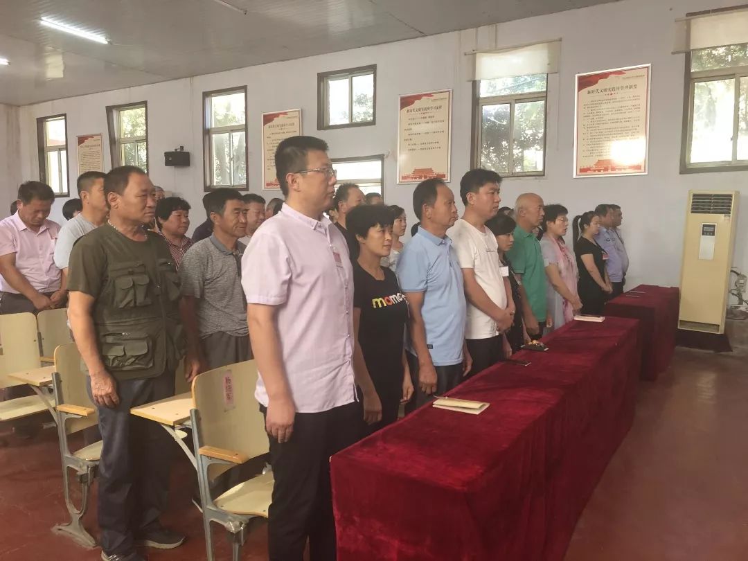 許亭鄉(xiāng)最新領導團隊引領發(fā)展新征程啟航標題，許亭鄉(xiāng)新領導團隊引領新征程發(fā)展之路。