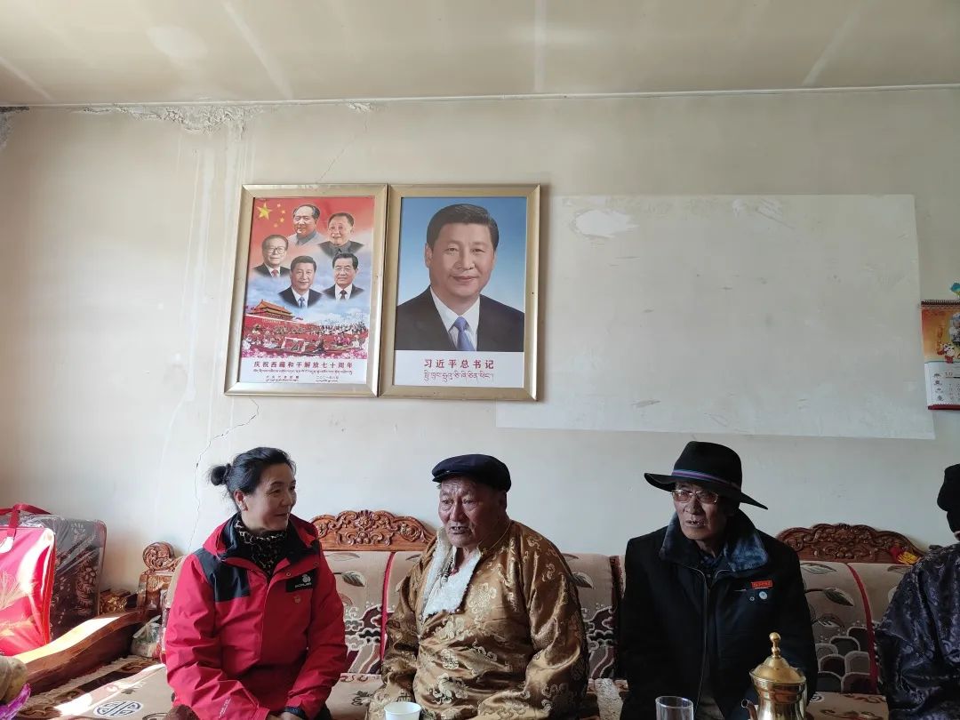 瓊倉納村新任領(lǐng)導(dǎo)引領(lǐng)鄉(xiāng)村走向繁榮新篇章