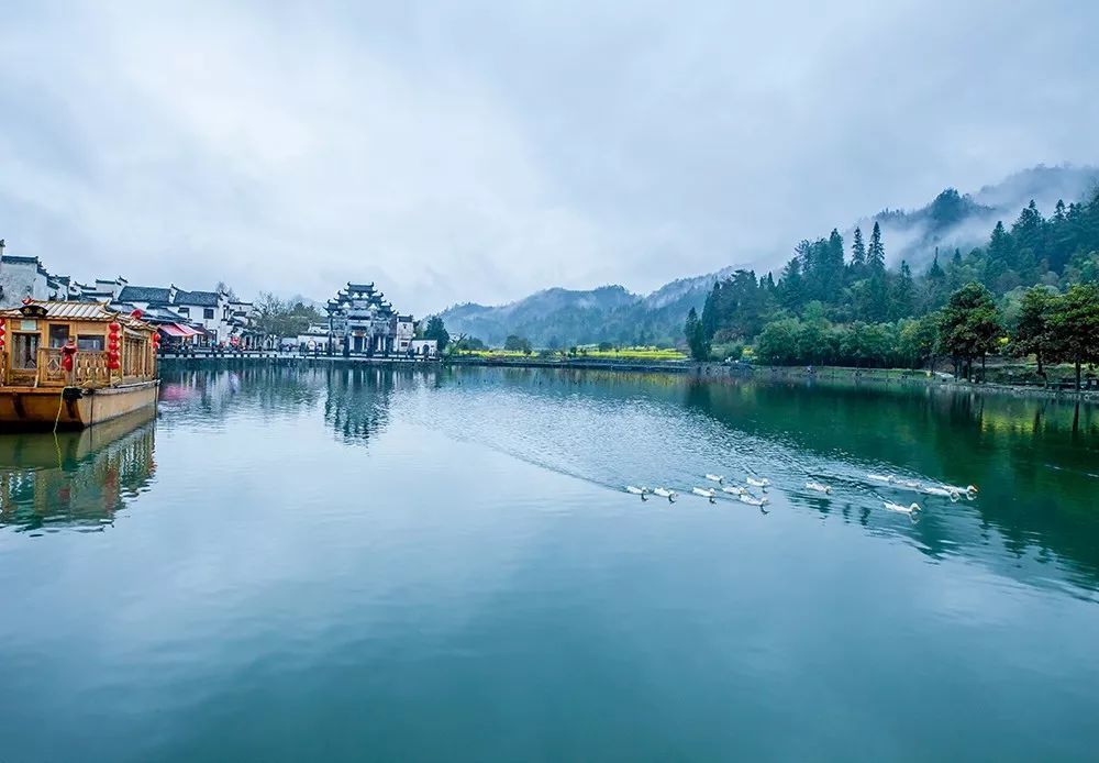 西遞鎮(zhèn)最新項(xiàng)目引領(lǐng)古鎮(zhèn)走向新時(shí)代的繁榮興盛